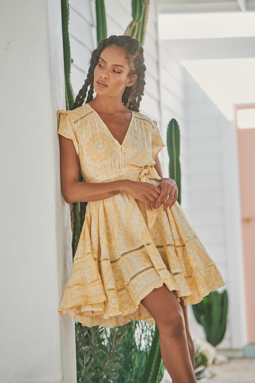 JAASE Tigris Print Montana Mini Kleid Gelb – Stylisches Sommeroutfit -  XS, Ärmel, Strandmode, Erwachsene, Person, Frau, Ärmel, Strandmode, Erwachsene, Person, Frau, Ärmel, Strandmode, Erwachsene, Person, Frau, Ärmel, Strandmode, Erwachsene, Person, Frau,