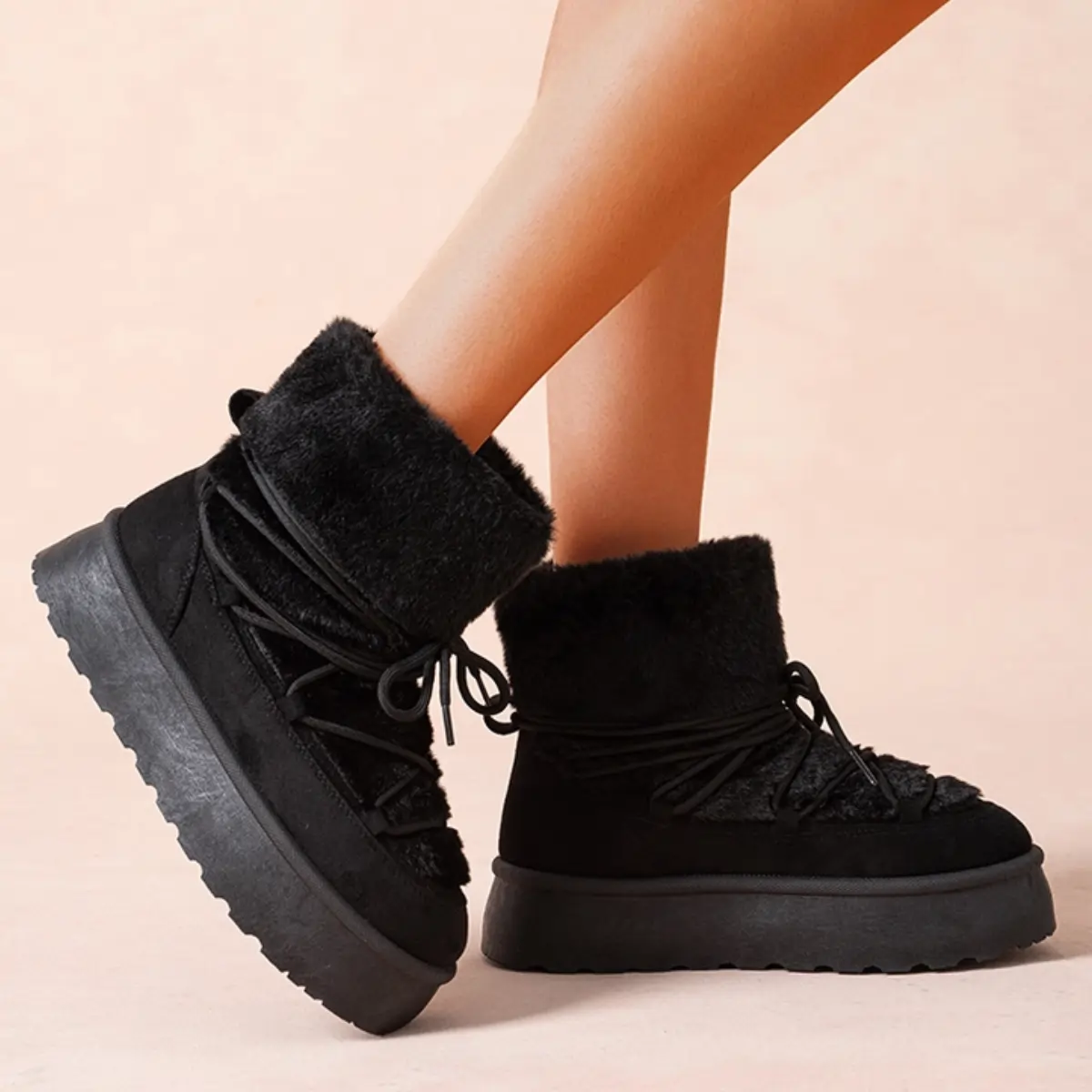 PeachyBoots Flauschige Winter Booties Schwarz 41