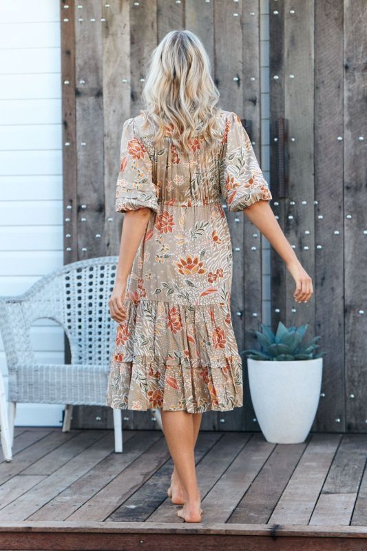 JAASE Fallon Olly Midikleid Orange – Trendiges Kleid für Damen -  XS, Strandmode, Ärmel, Erwachsener, Person, Frau, Strandmode, Ärmel, Erwachsener, Person, Frau, Strandmode, Ärmel, Erwachsener, Person, Frau, Strandmode, Ärmel, Erwachsener, Person, Frau, S